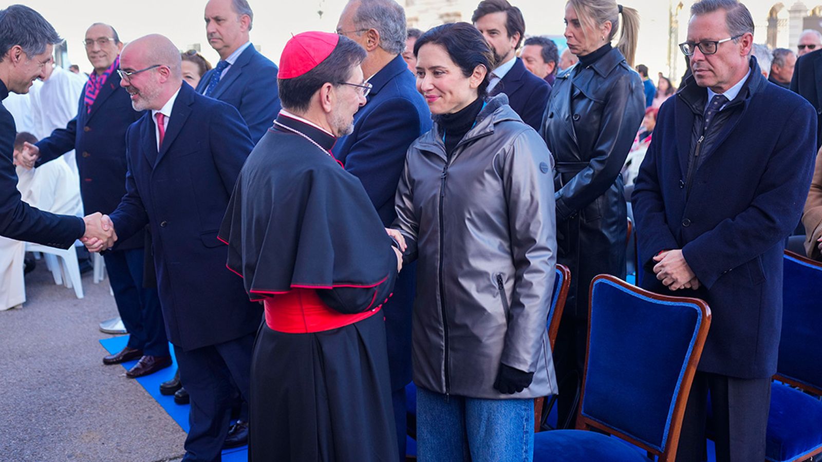 Ayuso misa Almudena