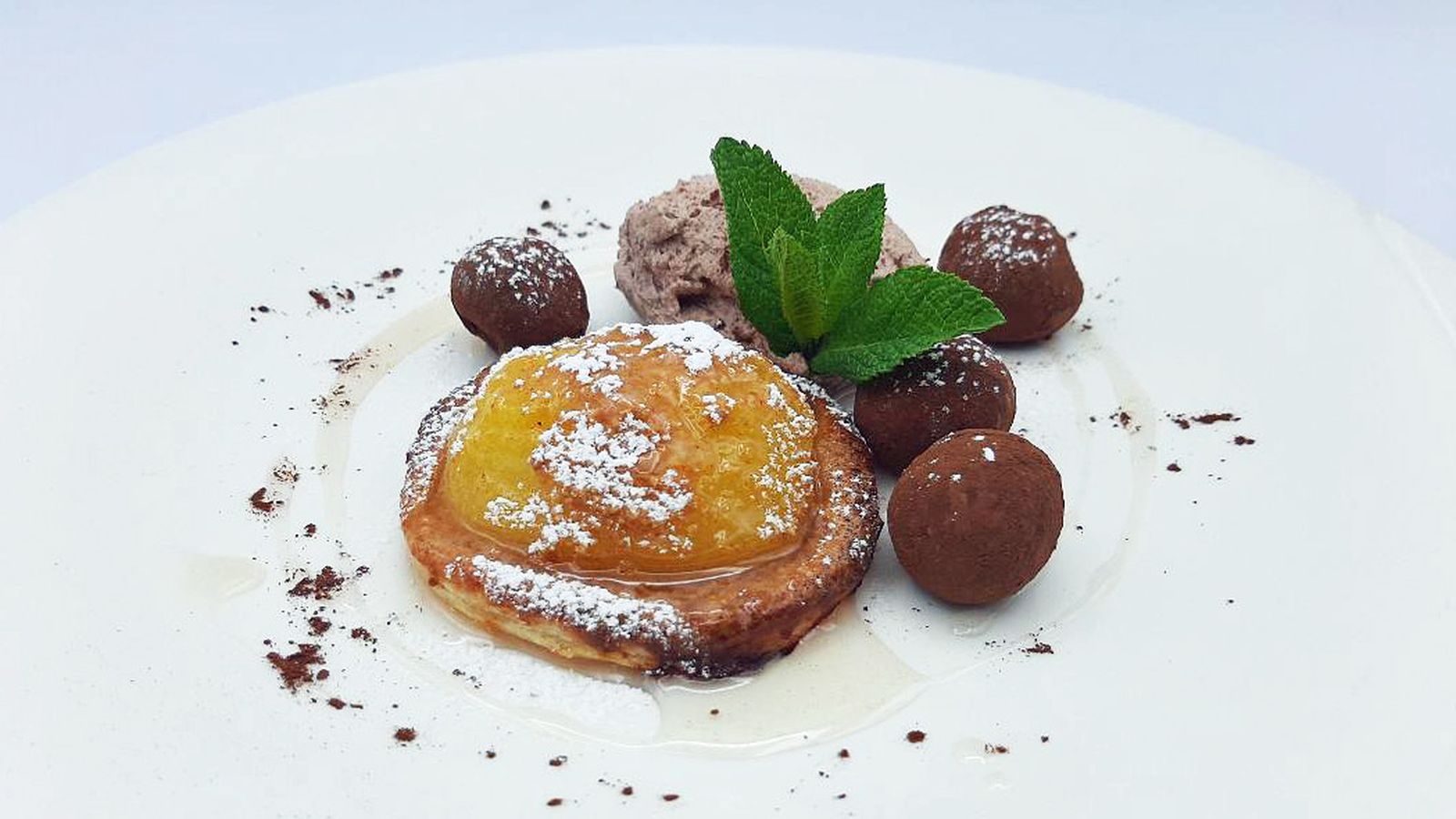 Cómetelo: Hojaldre de manzana y trufa de chocolate 17 marzo 2023 PROMO