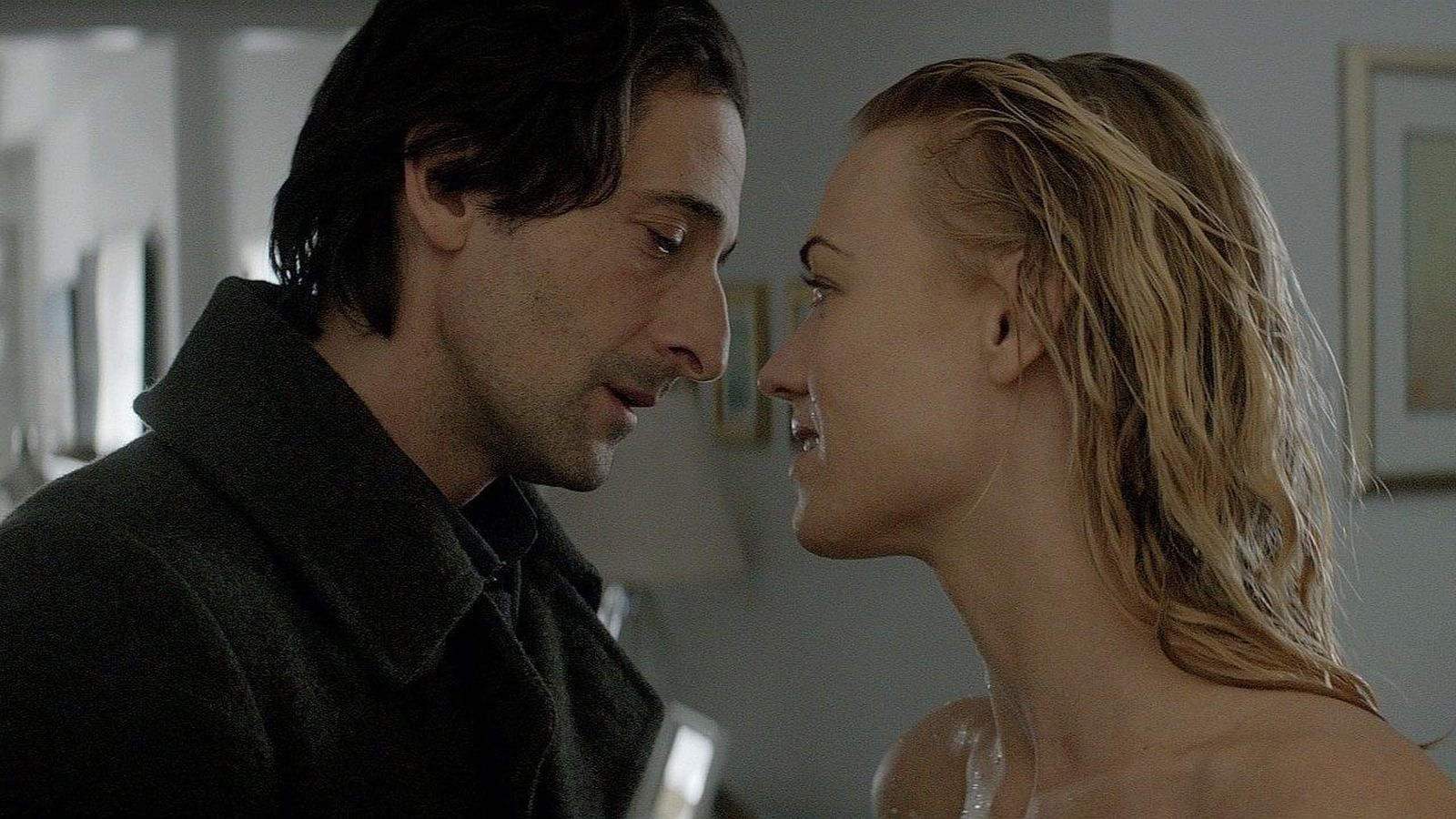 Adrien Brody e Yvonne Strahovski protagonizan "Manhattan nocturno"