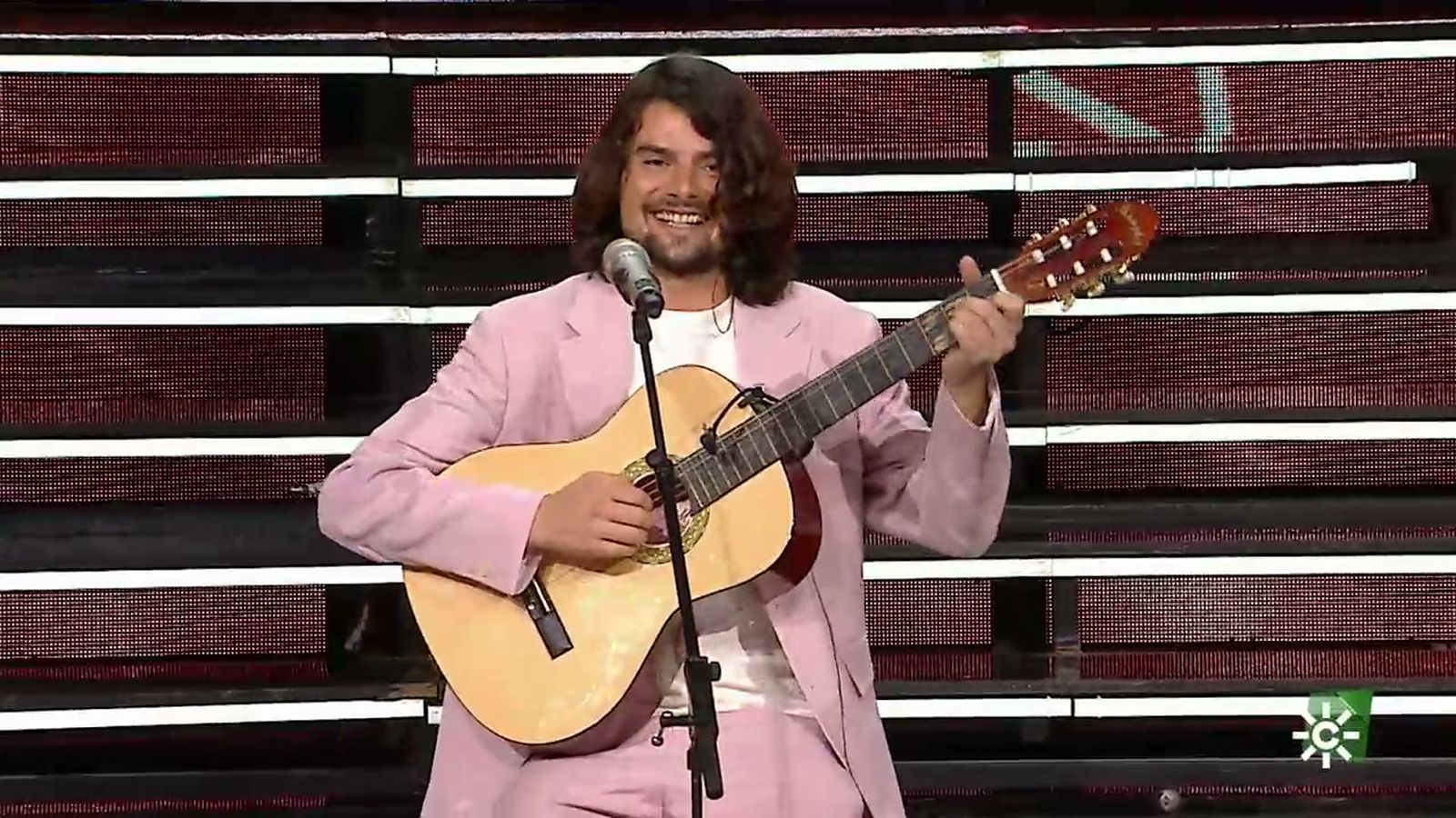 Patrick Manuel pasa a la Final con la oferta de grabar una colaboración con una estrella