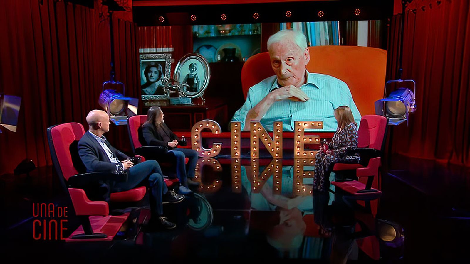 El inventor del cine invisible: de la gran pantalla a la radio