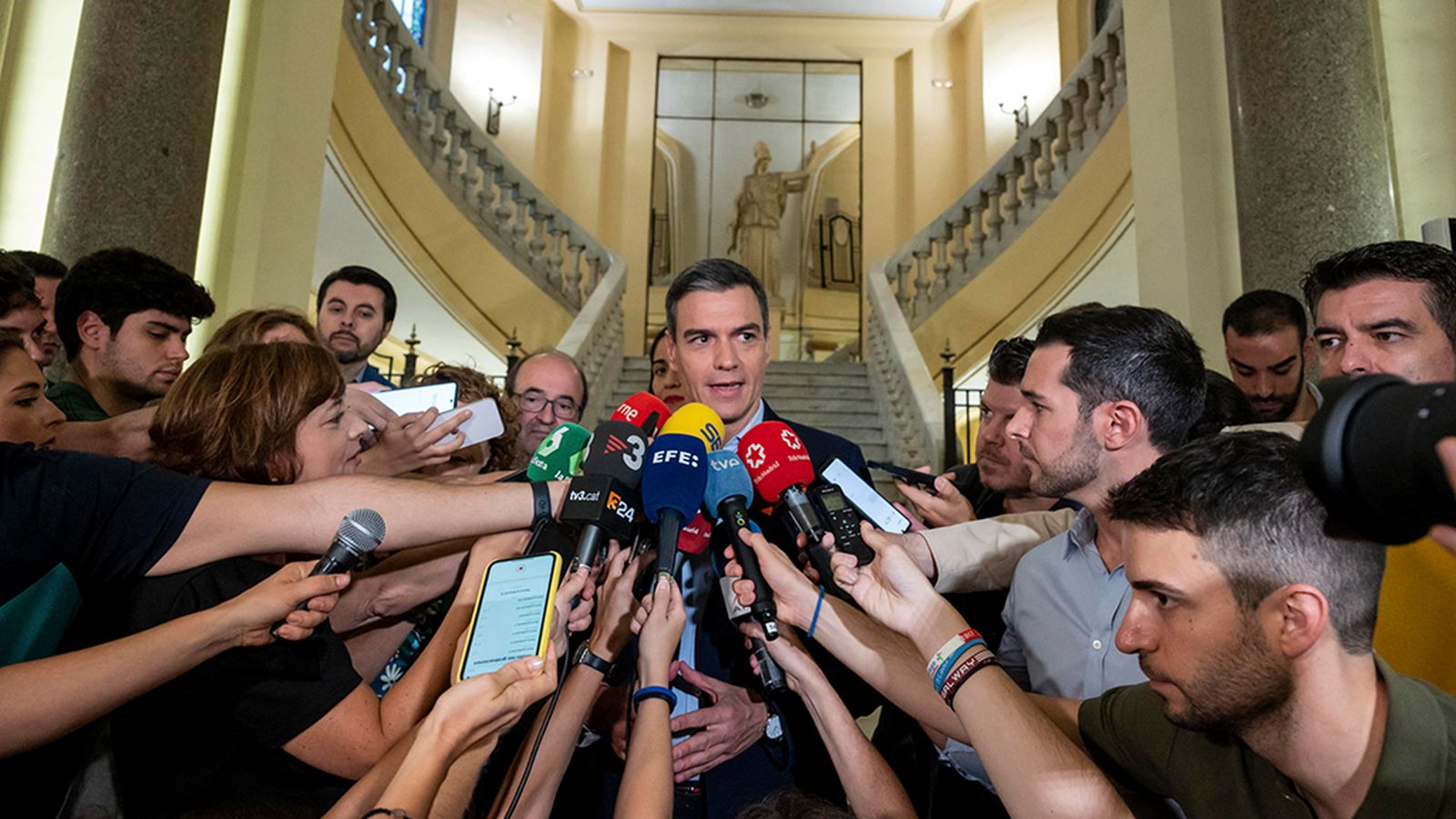 PSOE_TORTA VIERNES 14