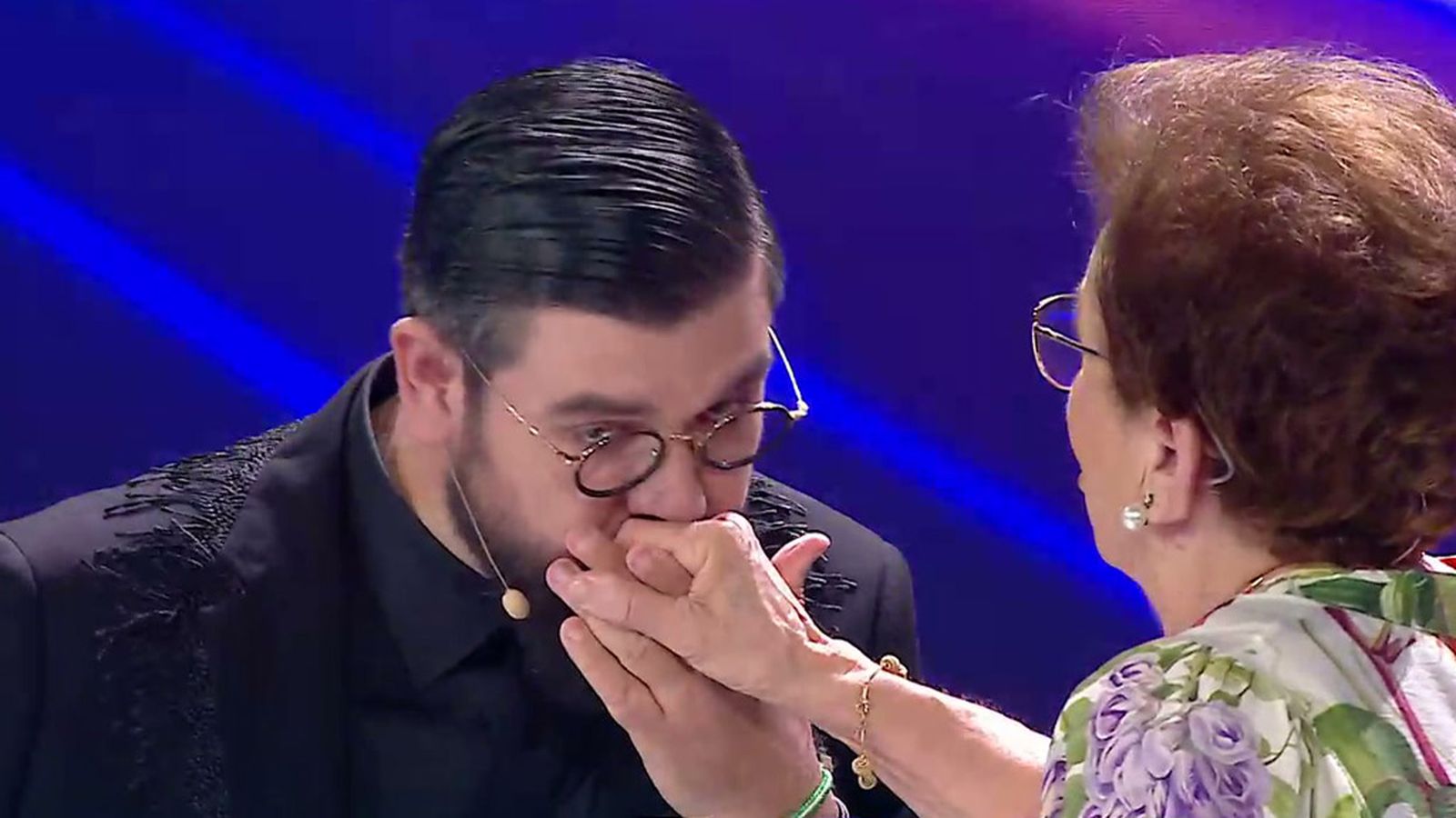No dejes de soñar 1024x576 beso mano