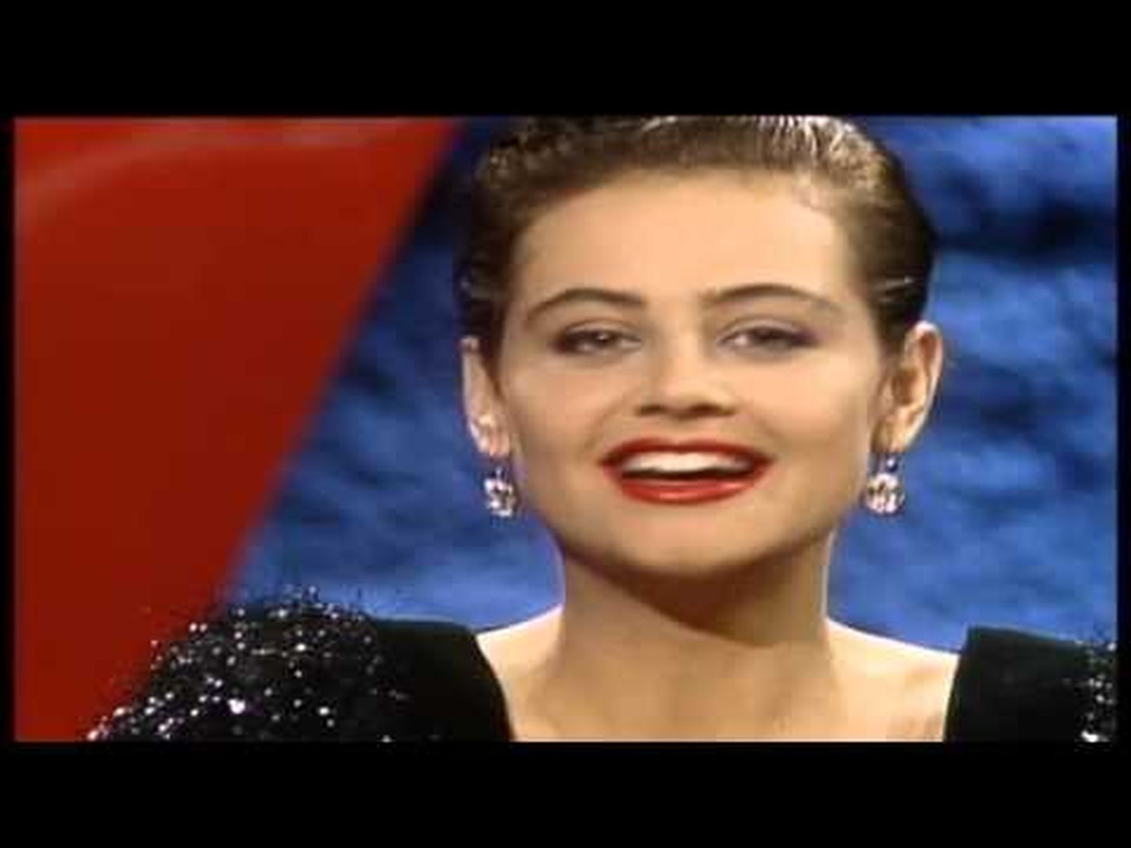 Esther Arroyo, Miss España en 1990 y principiante