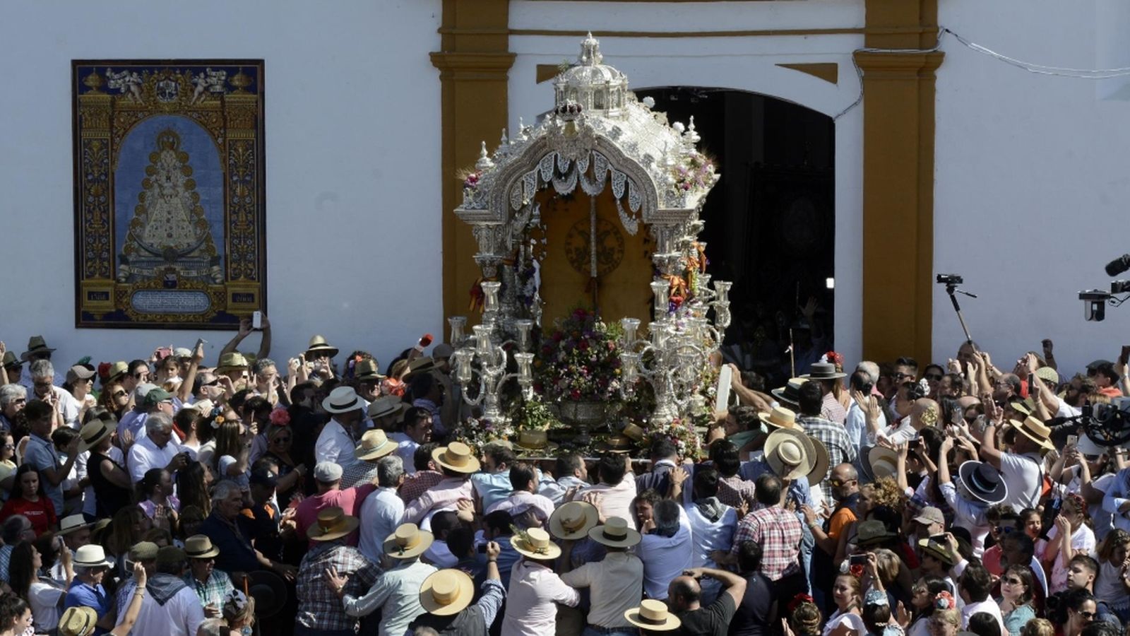 la Tarde, 24 mayo