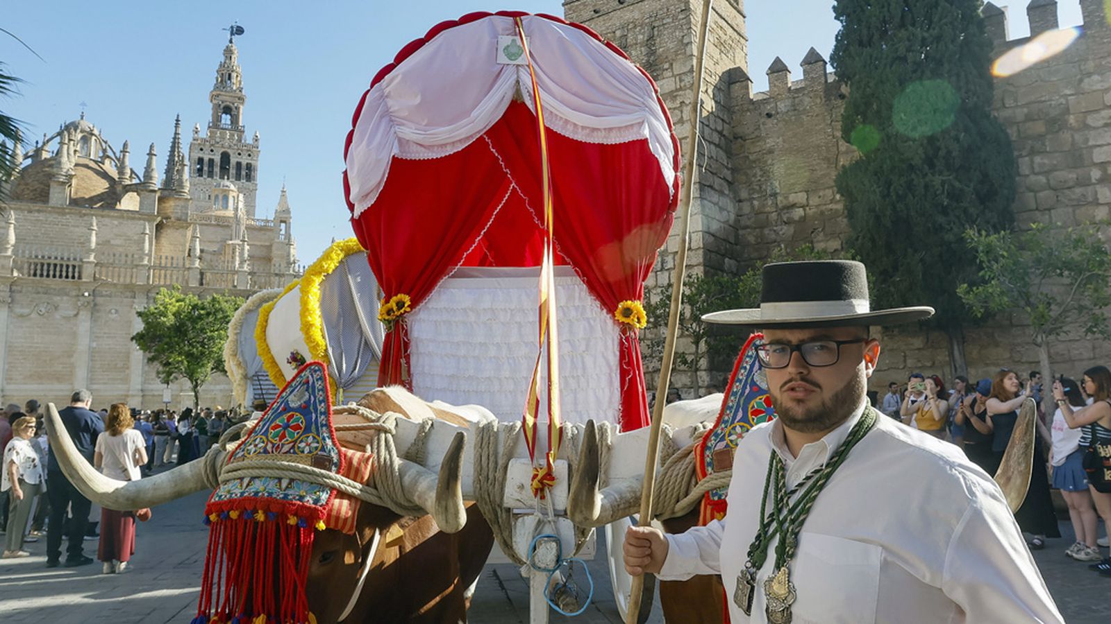 Día grande para los rocieros de Sevilla con la salida de las filiales más numerosas