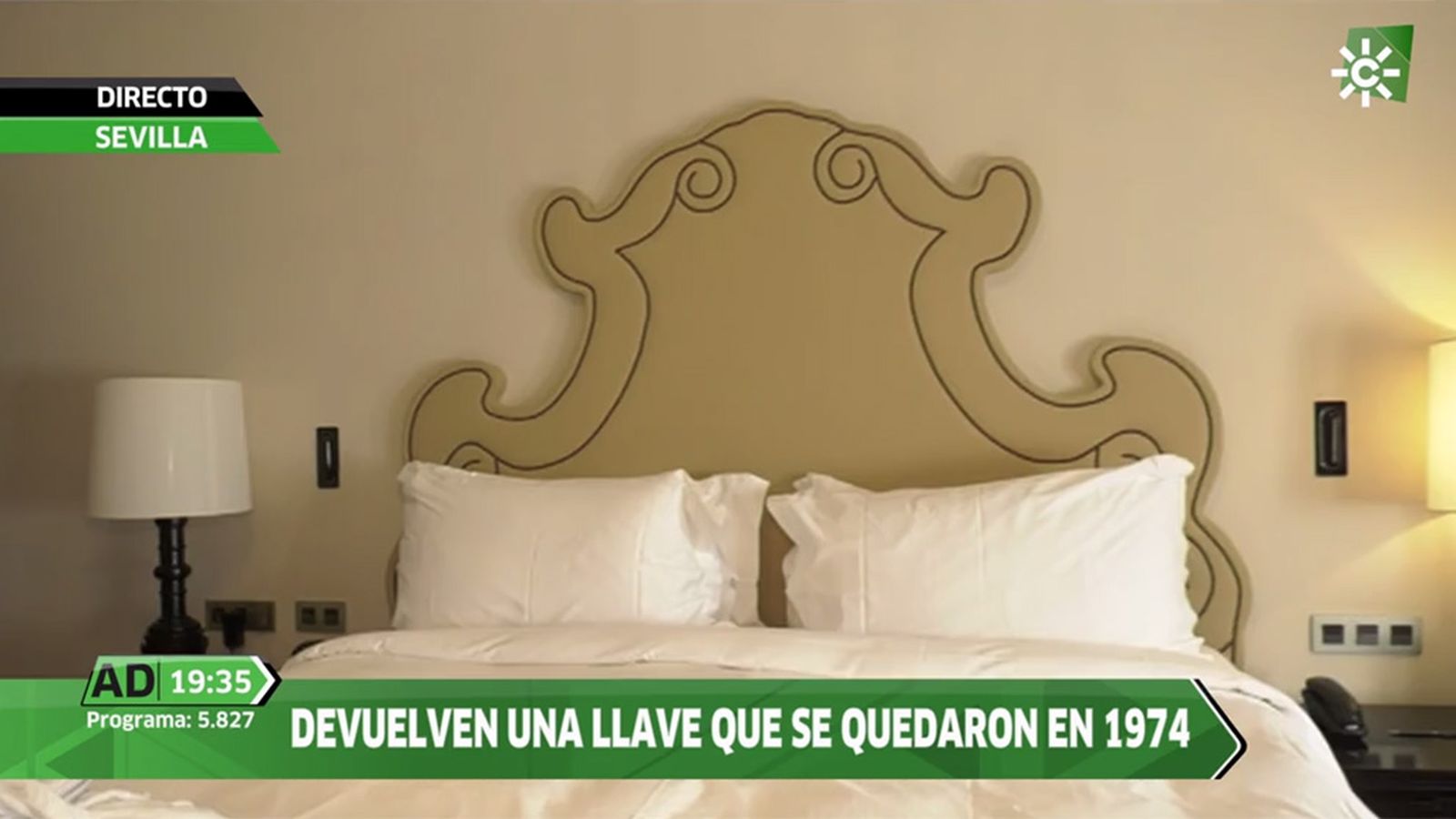 Andalucía Directo NOTICIA Un huésped del hotel Alfonso XIII de Sevilla devuelve una llave que se llevó en 1974 HABITACIÓN