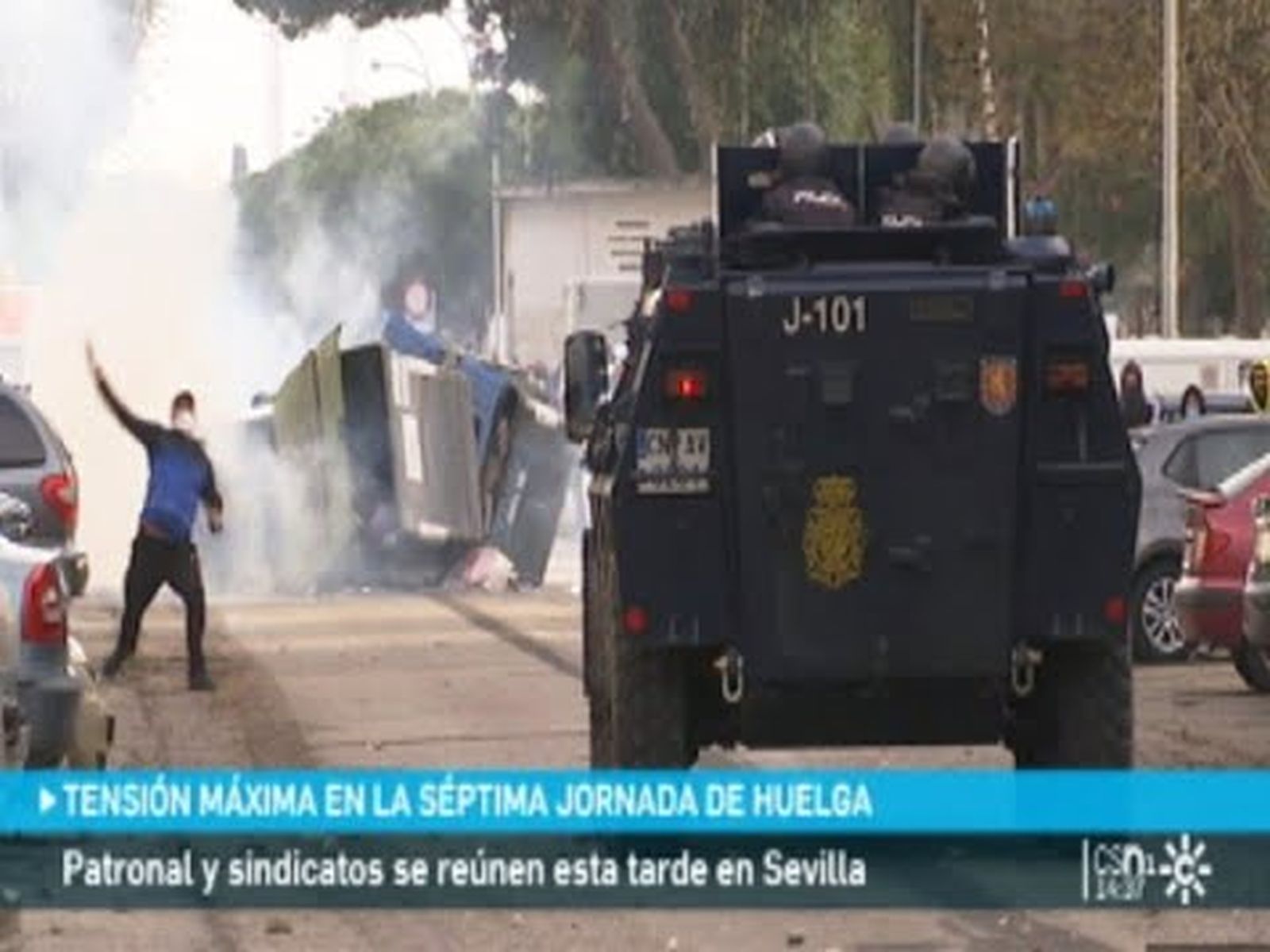 Huelga del metal en Cádiz: la Barriada San Pedro en tensión máxima