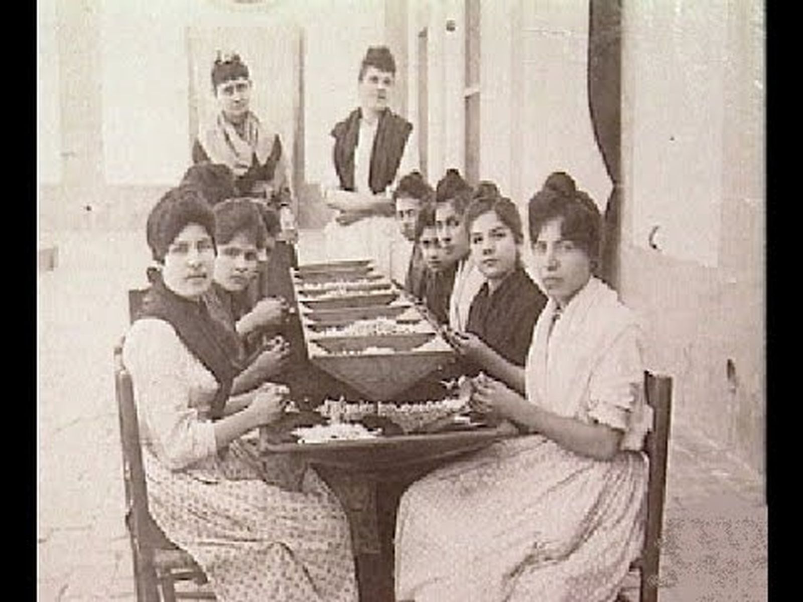 Las cigarreras andaluzas y la incorporación de la mujer al trabajo industrial