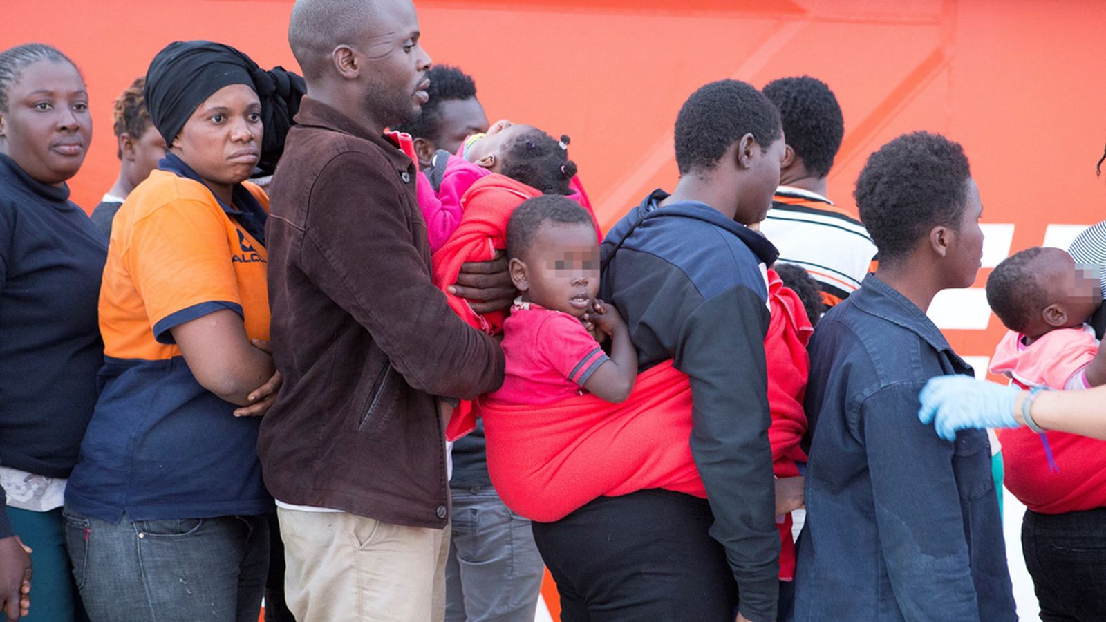 Migrantes inmigrantes Alborán