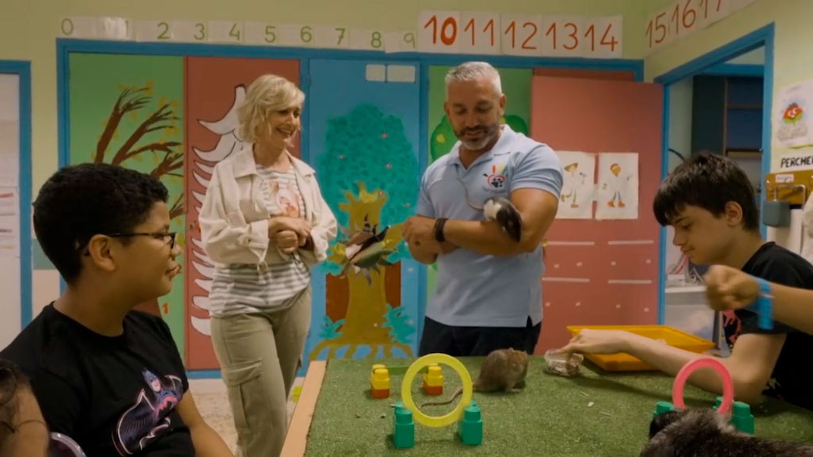 Una terapia muy peculiar para los niños con Cacao y Oreo, dos ratas muy simpáticas