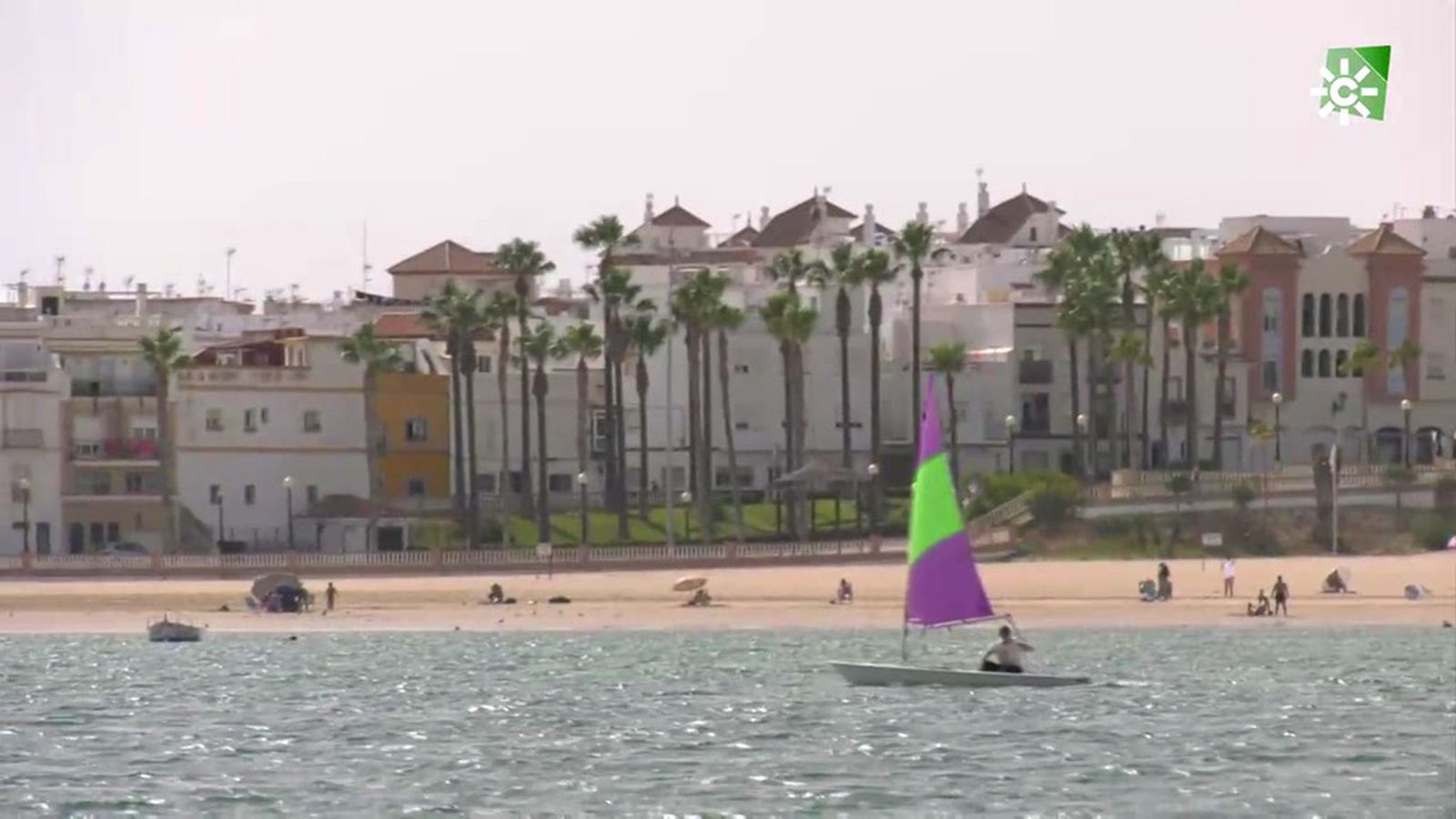 Rota, un balcón frente al mar junto a la base naval