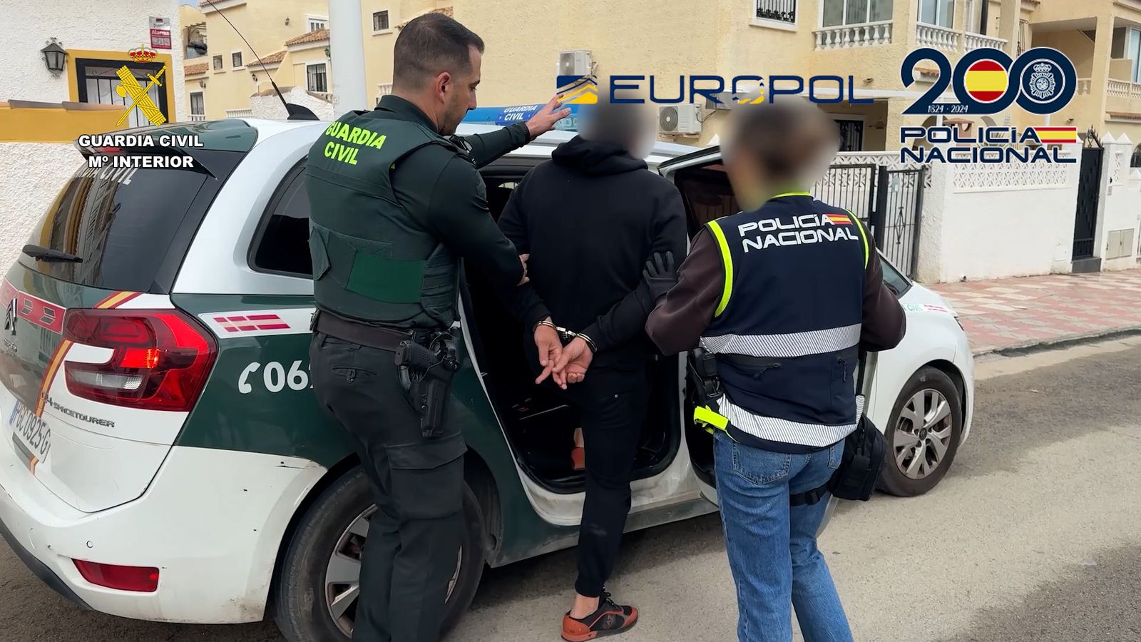 Desarticulada red de pateras taxi en Almería