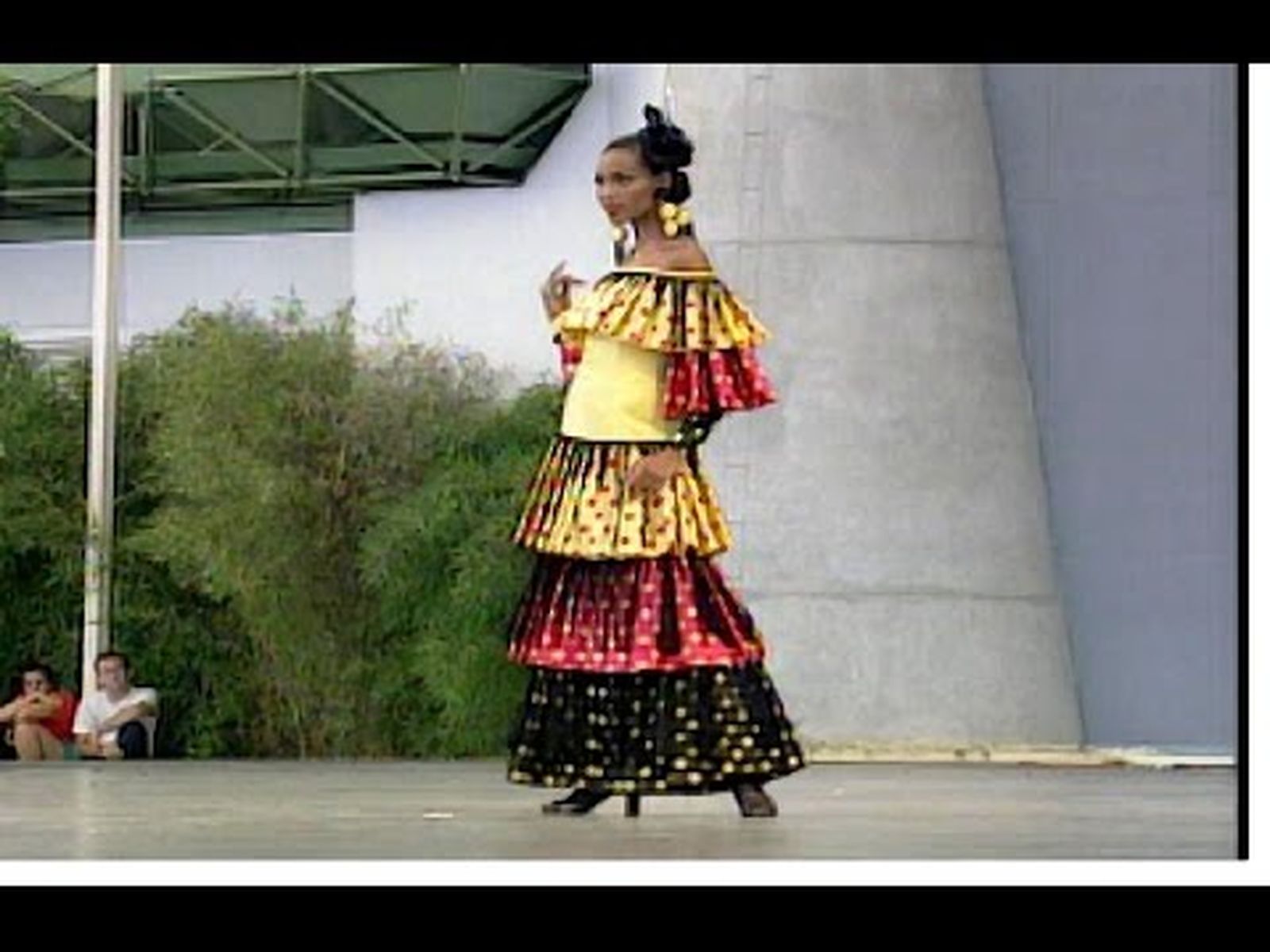 Paco Rabanne y su desfile de moda de inspiración andaluza  en la Expo 92