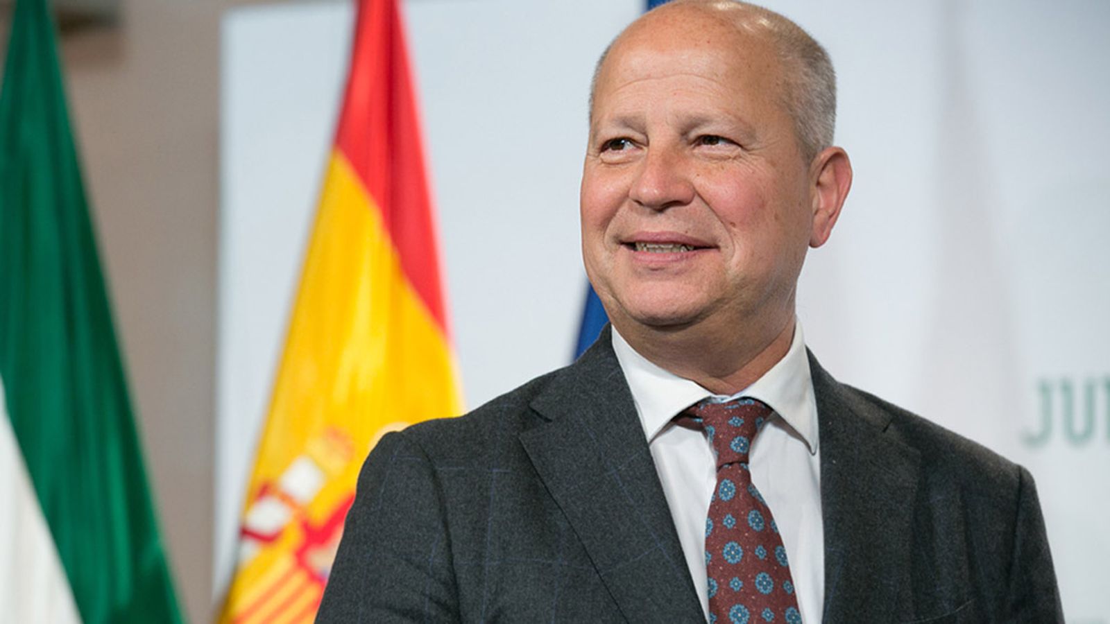 Consejero Educacion, entrevista, 1 julio