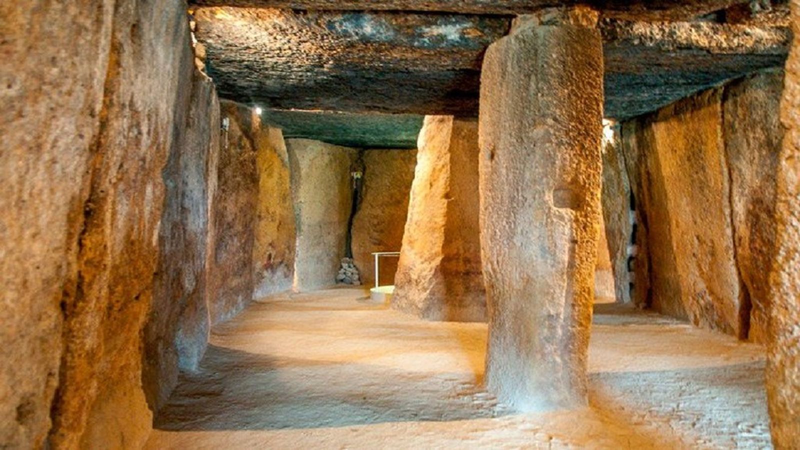 DOLMENES