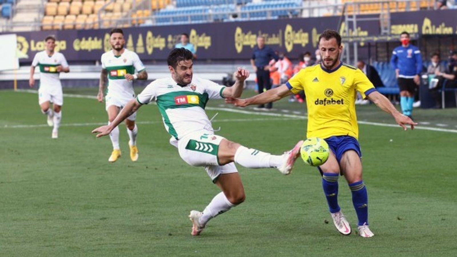 cadiz elche