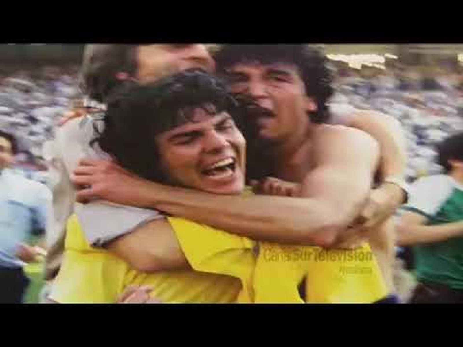 Centenario del Cádiz CF: izado de la bandera y video a ritmo de chirigota