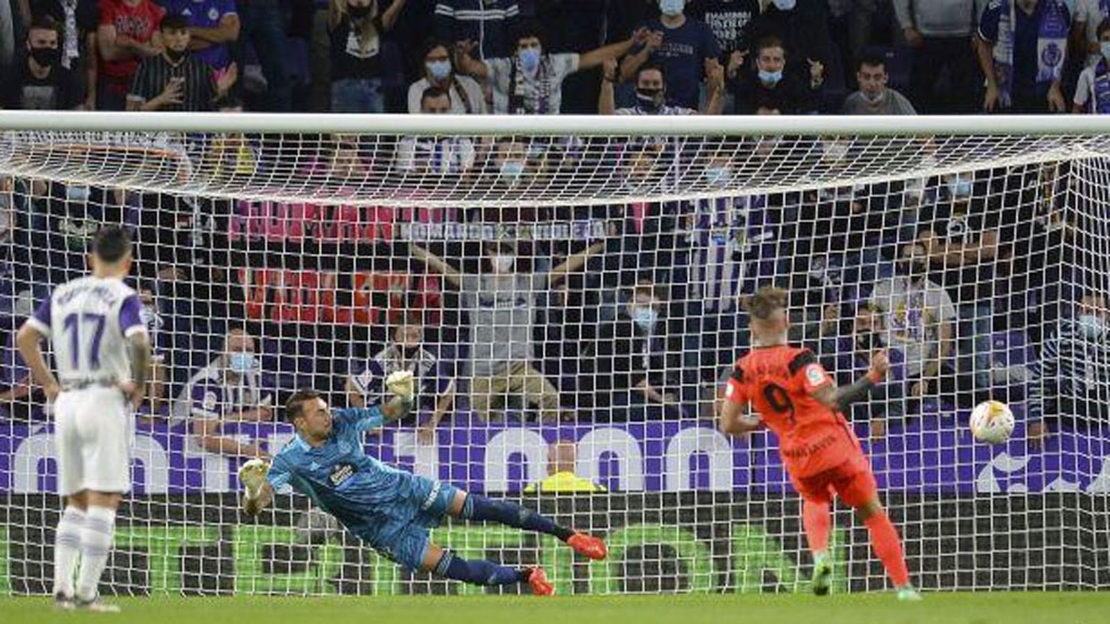 penalty malaga valladolid