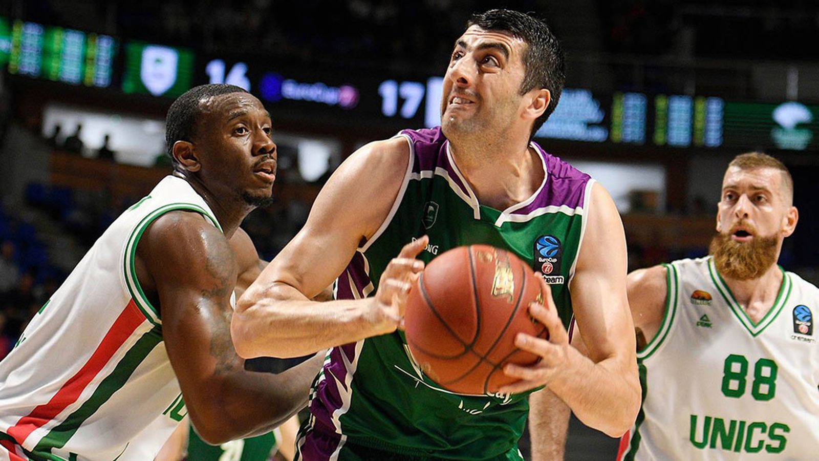 Unicaja Unics Kazán 1024