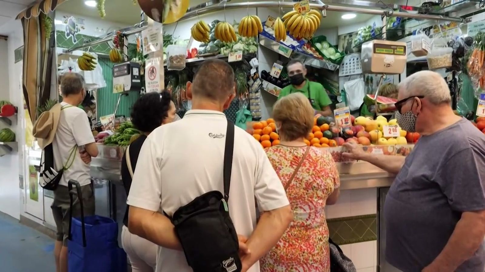 Visita al mercado municipal de Ciudad Jardín en Córdoba