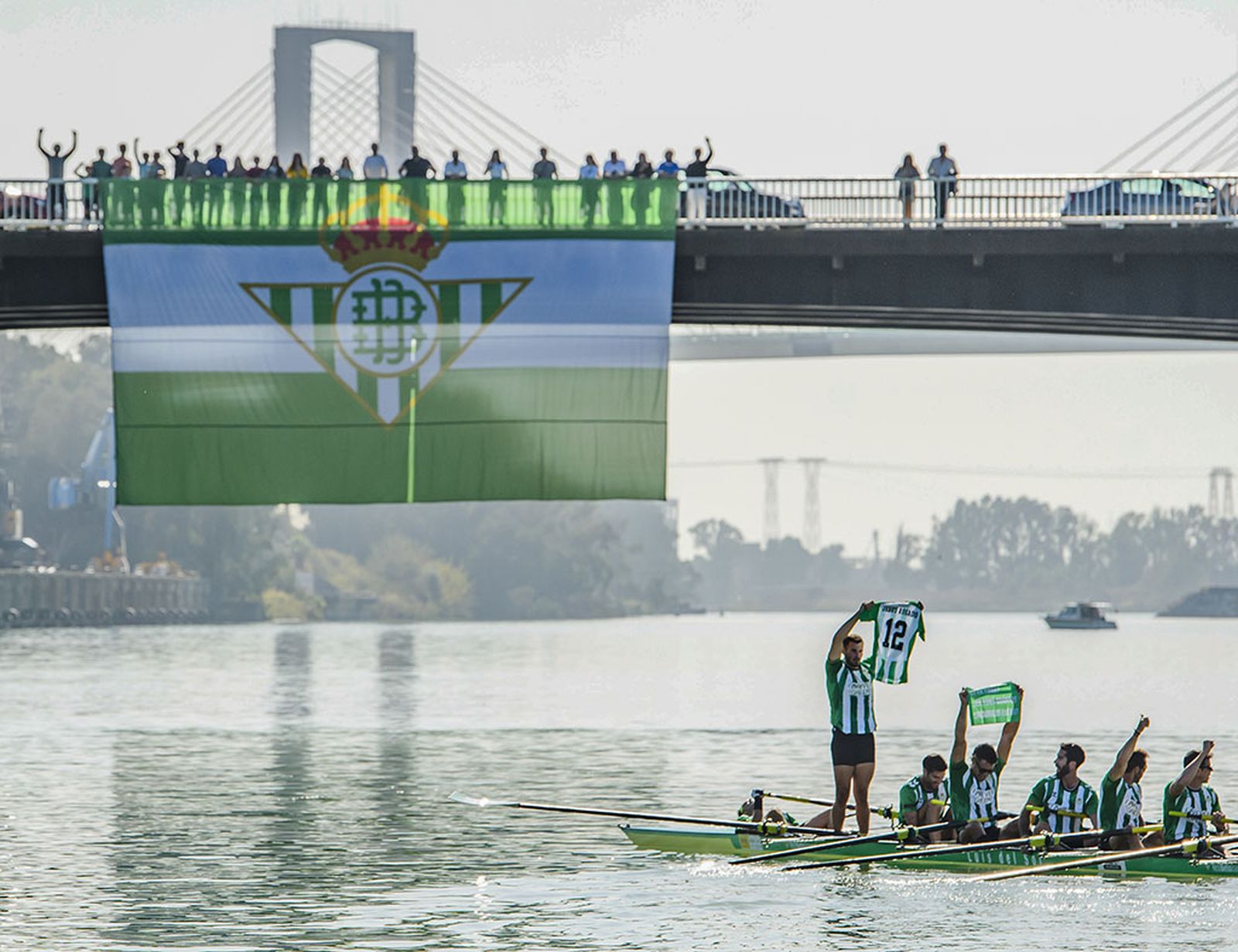Triunfo del Betis en la regata
