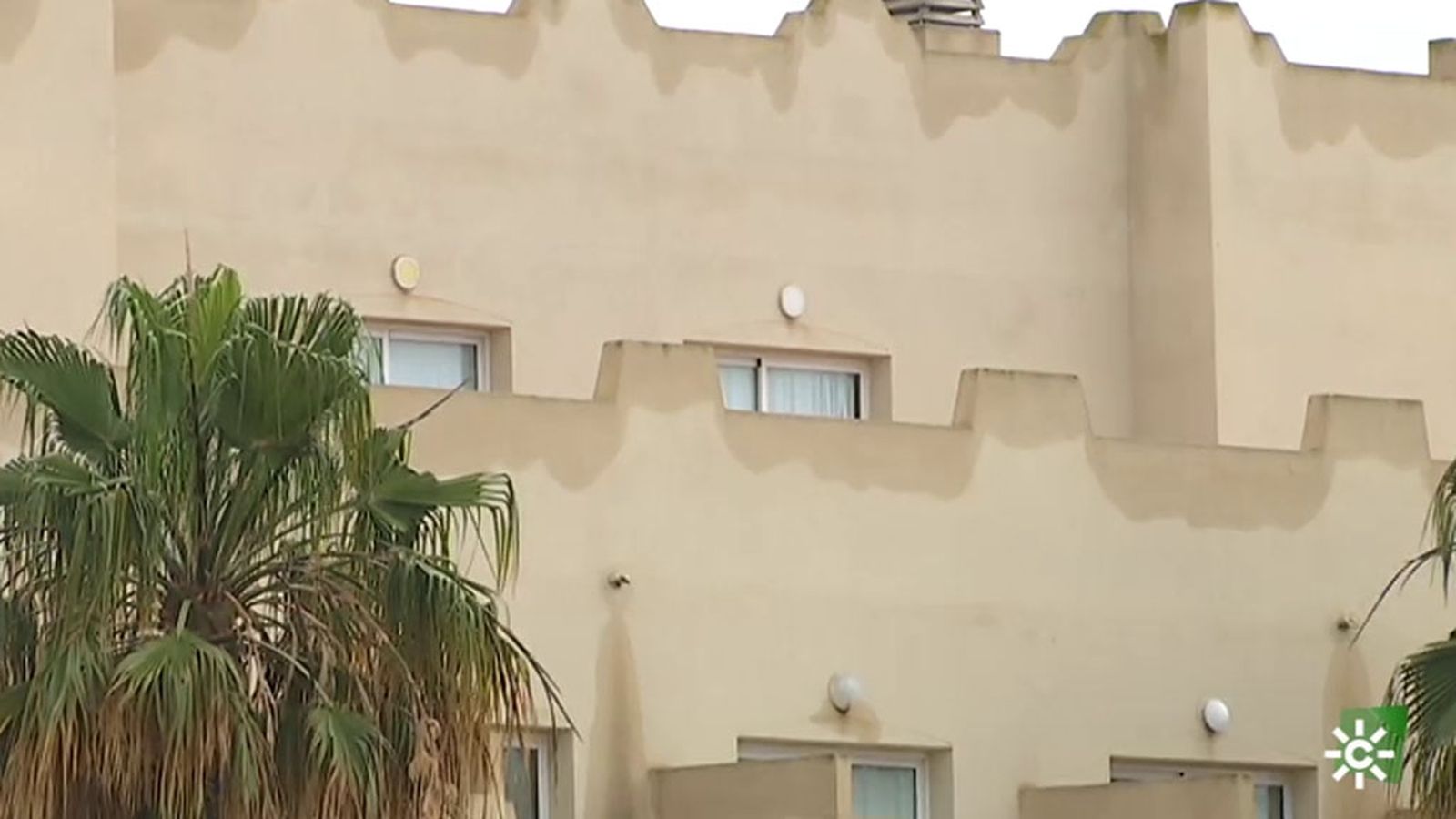 FOTO HOTEL CABO DE GATA INMIGRANTES