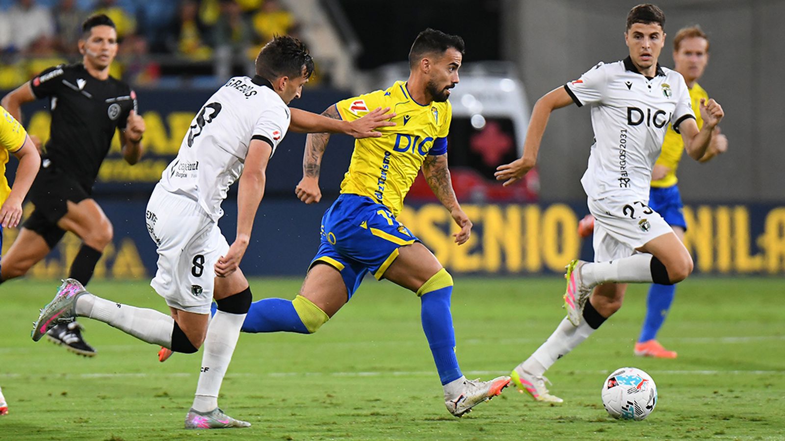 Dura derrota del Cádiz