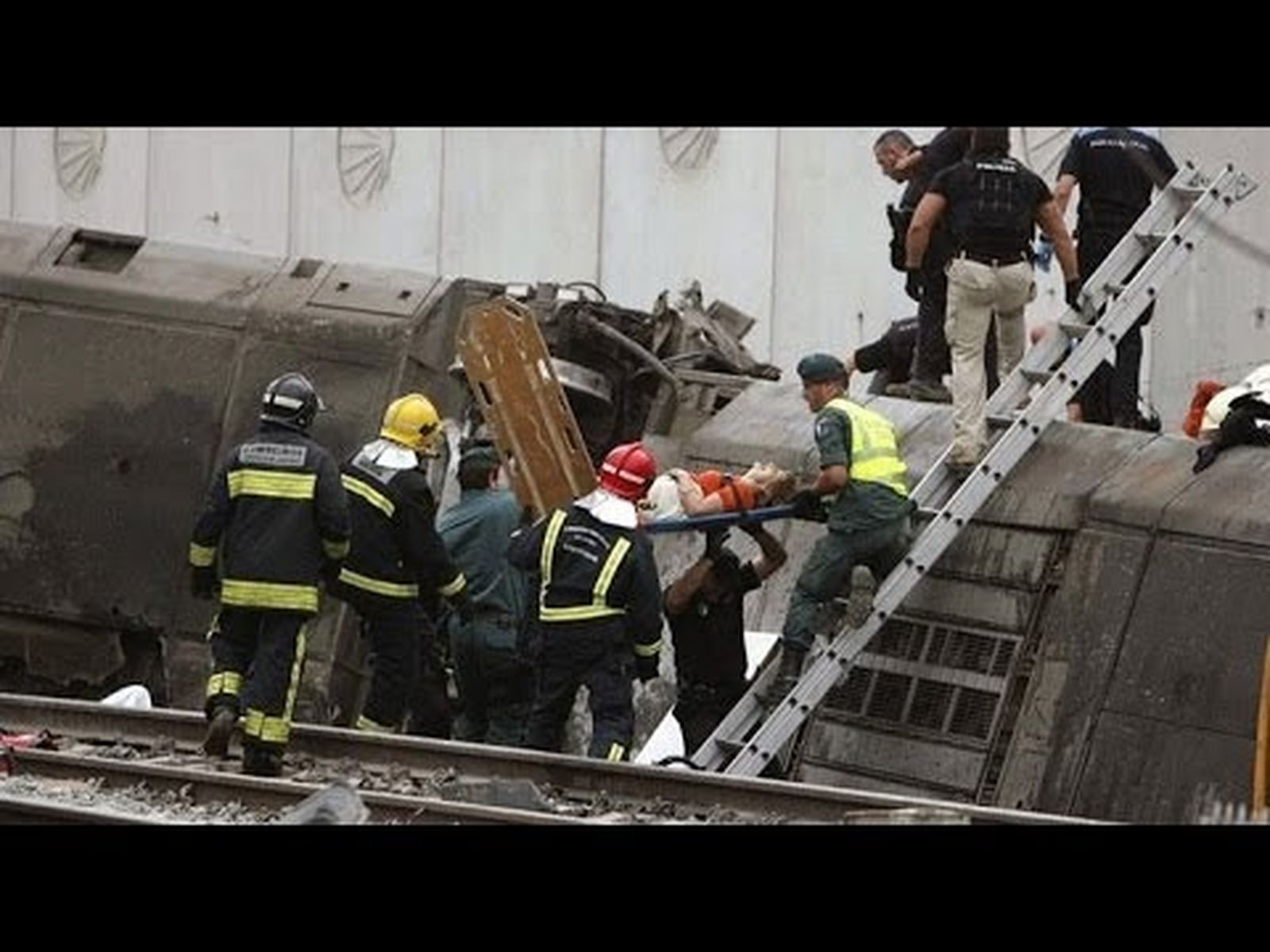 Accidente del tren Alvia en Santiago de Compostela