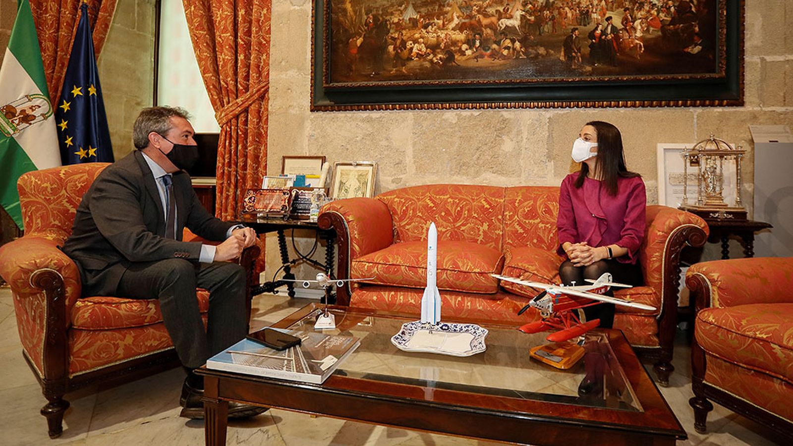 juan espadas e ines arrimadas ayuntamiento