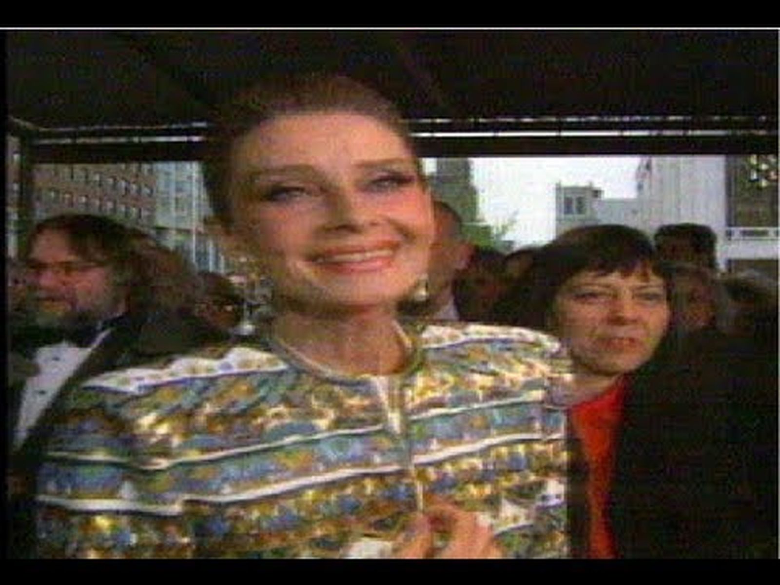 Audrey Hepburn, homenaje en "Si tú me dices ven"