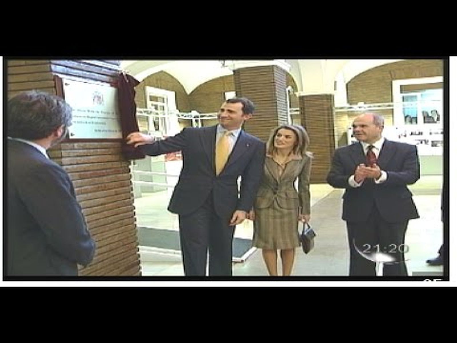 Hospital Virgen del Rocío de Sevilla: visita de los Príncipes de Asturias en el 50 aniversario