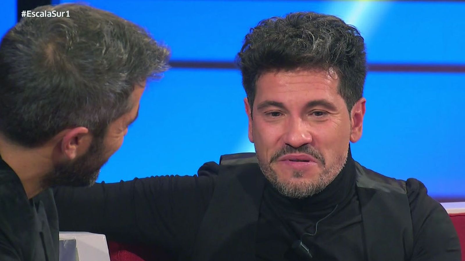 Roberto Leal hace llorar a David de María en directo