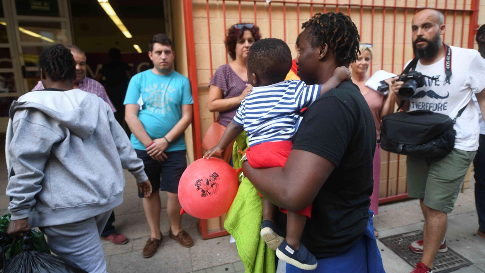 Inmigrantes llegan a Córdoba Vista Alegre