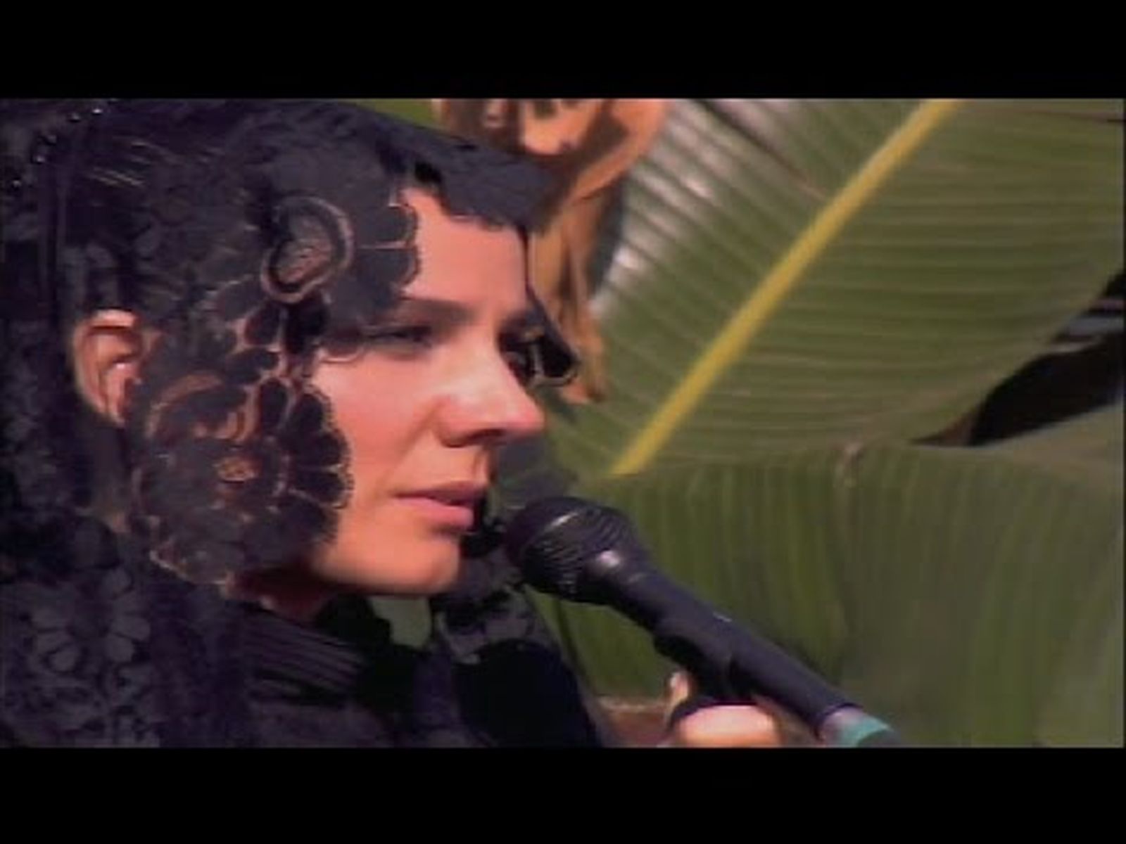 Diana Navarro y Antonio Cortés, saeta en el Lunes Santo de Málaga | Semana Santa de Andalucía