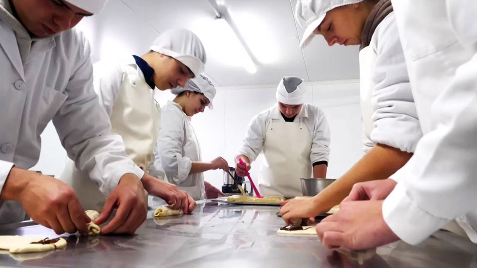 Mermelada de jamón, la innovación de los alumnos de Villanueva de Córdoba