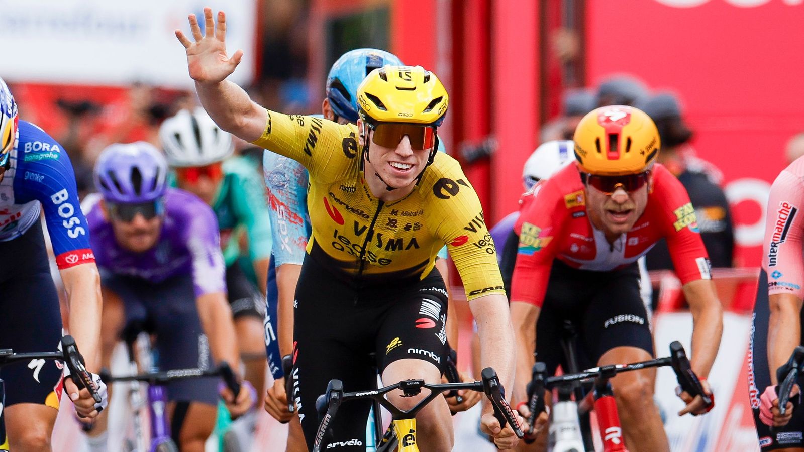 James Matthew Brennan gana su quinta etapa seguida en la Vuelta a España