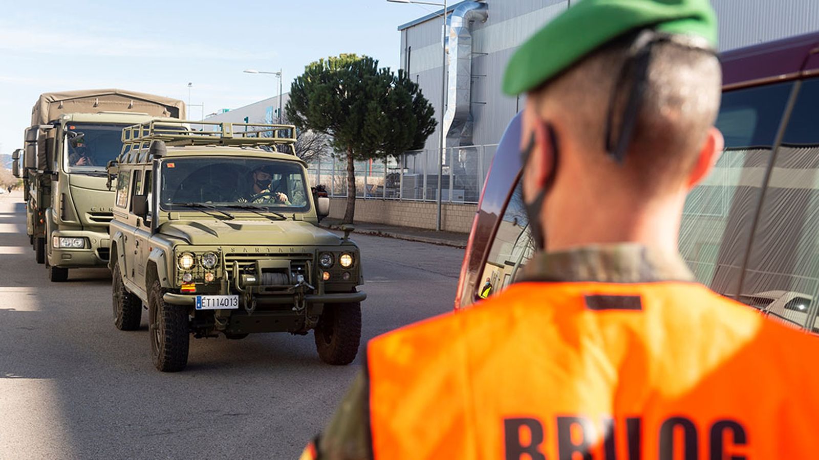 transporte militar primeras dosis vacuna