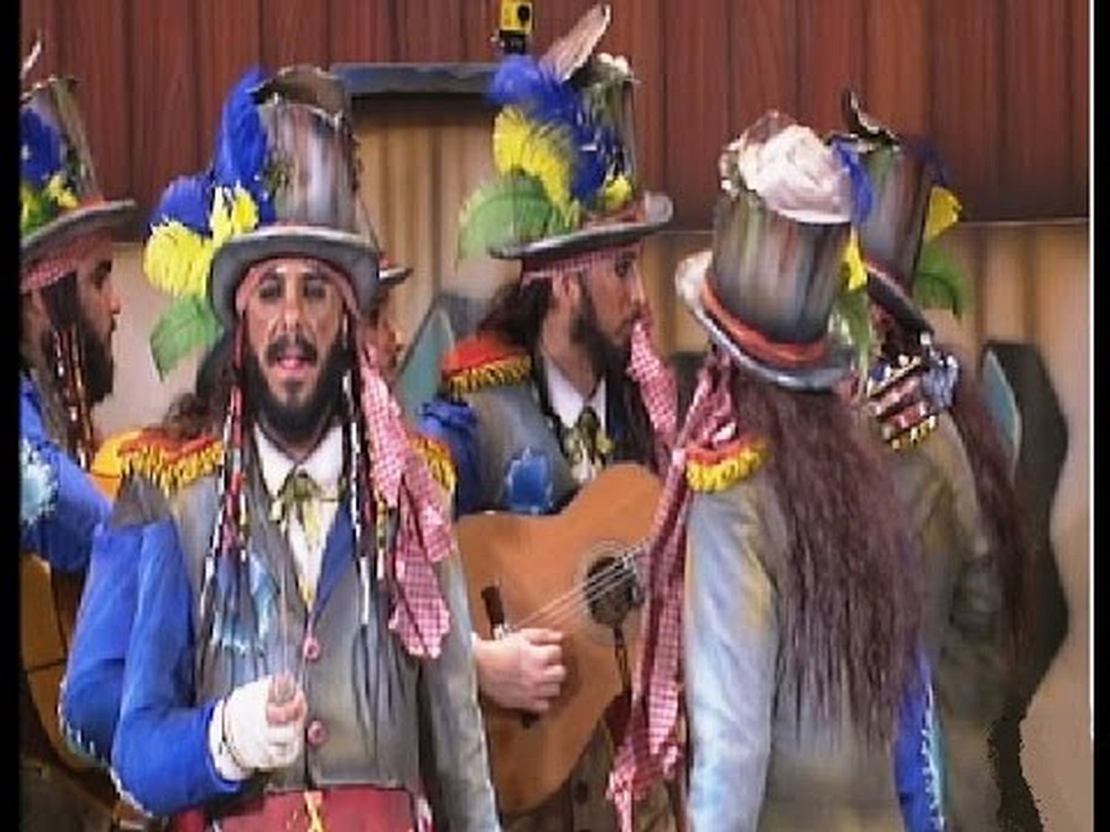 Final del Carnaval de Cádiz 2015 y el grito de María la Hierbabuena