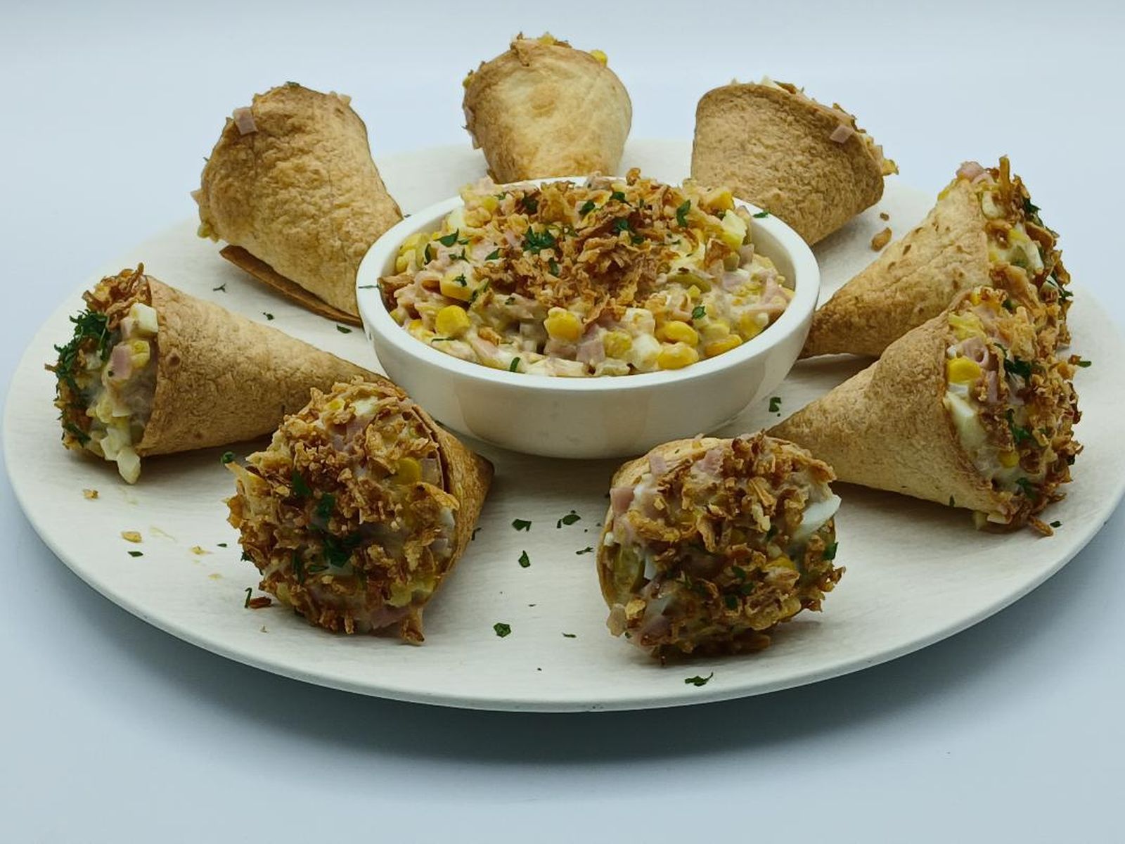 Cucuruchos de ensaladilla, "Cómetelo"