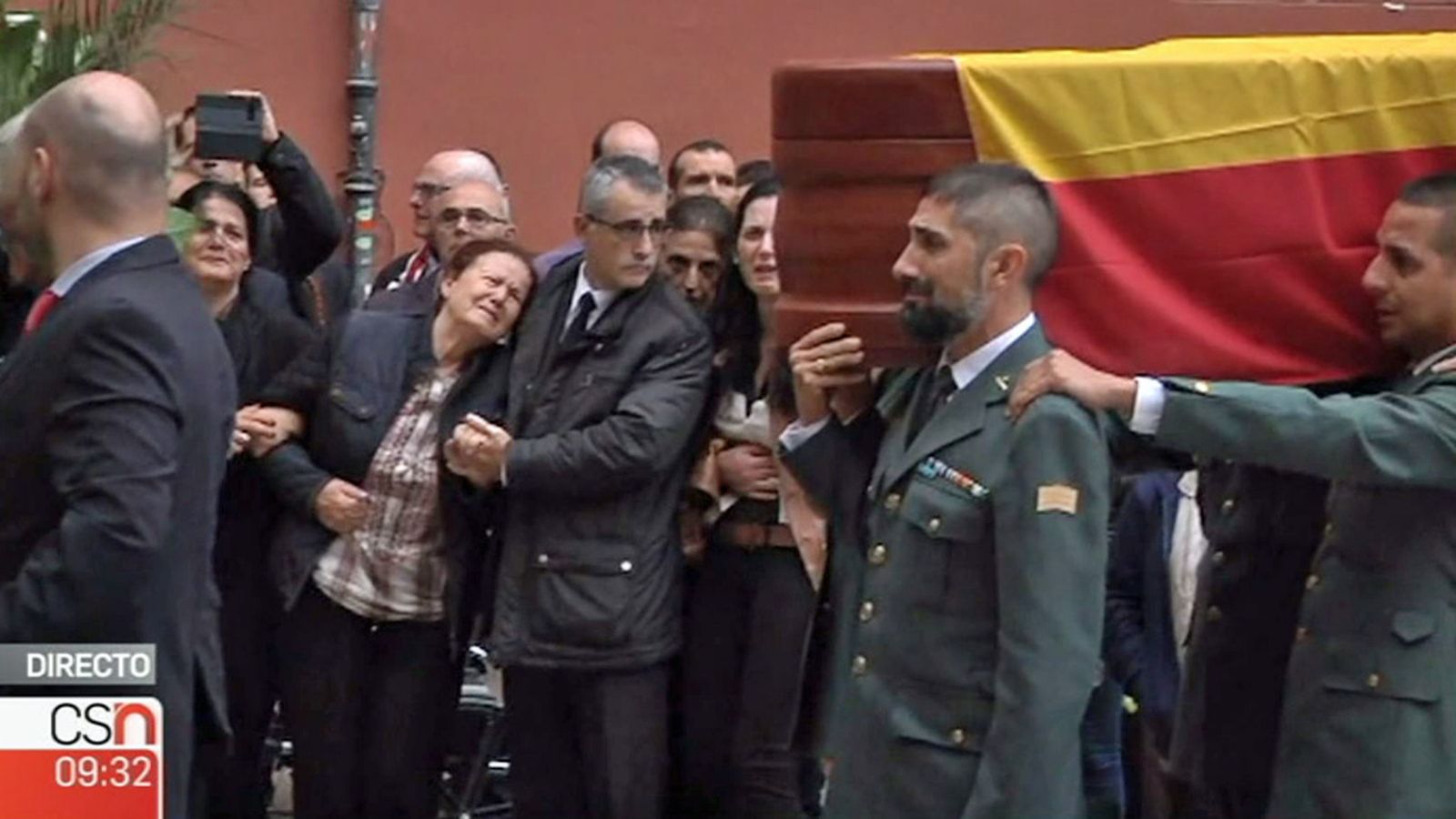 captura feretro guardia civil 1024