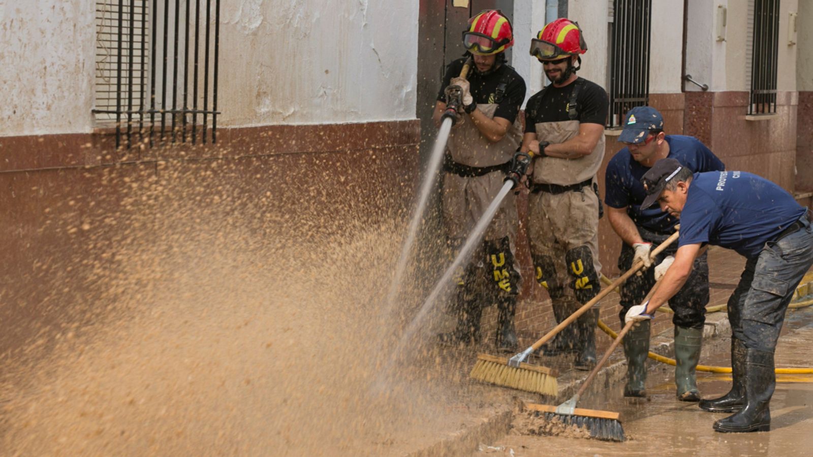 Campillos lluvias gota fría limpieza