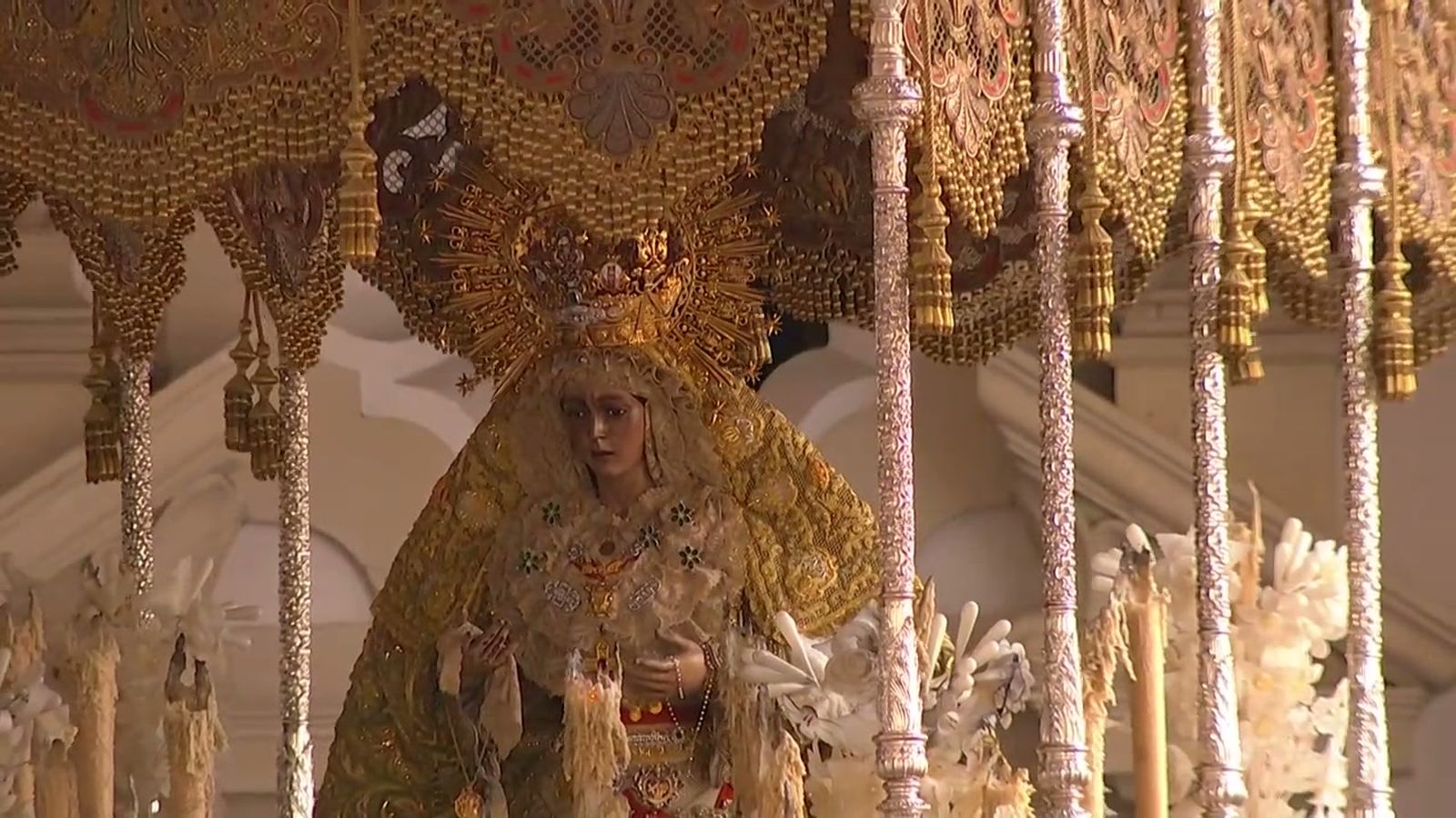 Entrada de la esperanza Macarena