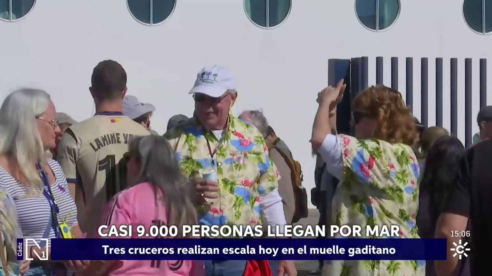 Cádiz recibe casi 9.000 cruceristas en un día