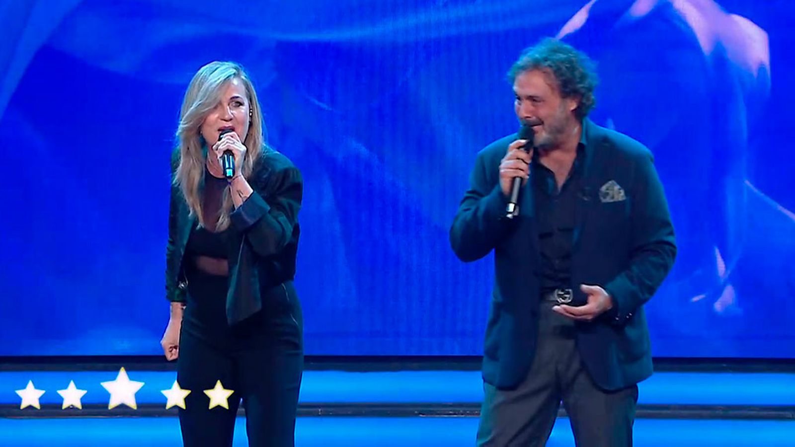 Alejandro Vega y Laura Marchena brillan con sus tres décadas de complicidad y amistad