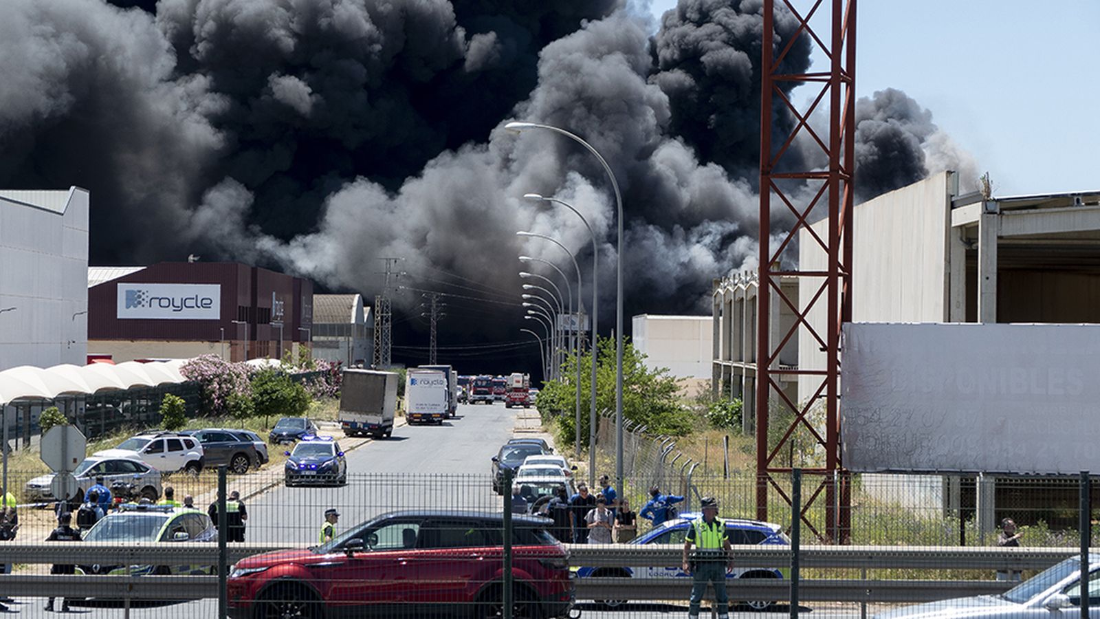Incendio en una planta química de Alcalá de Guadaíra