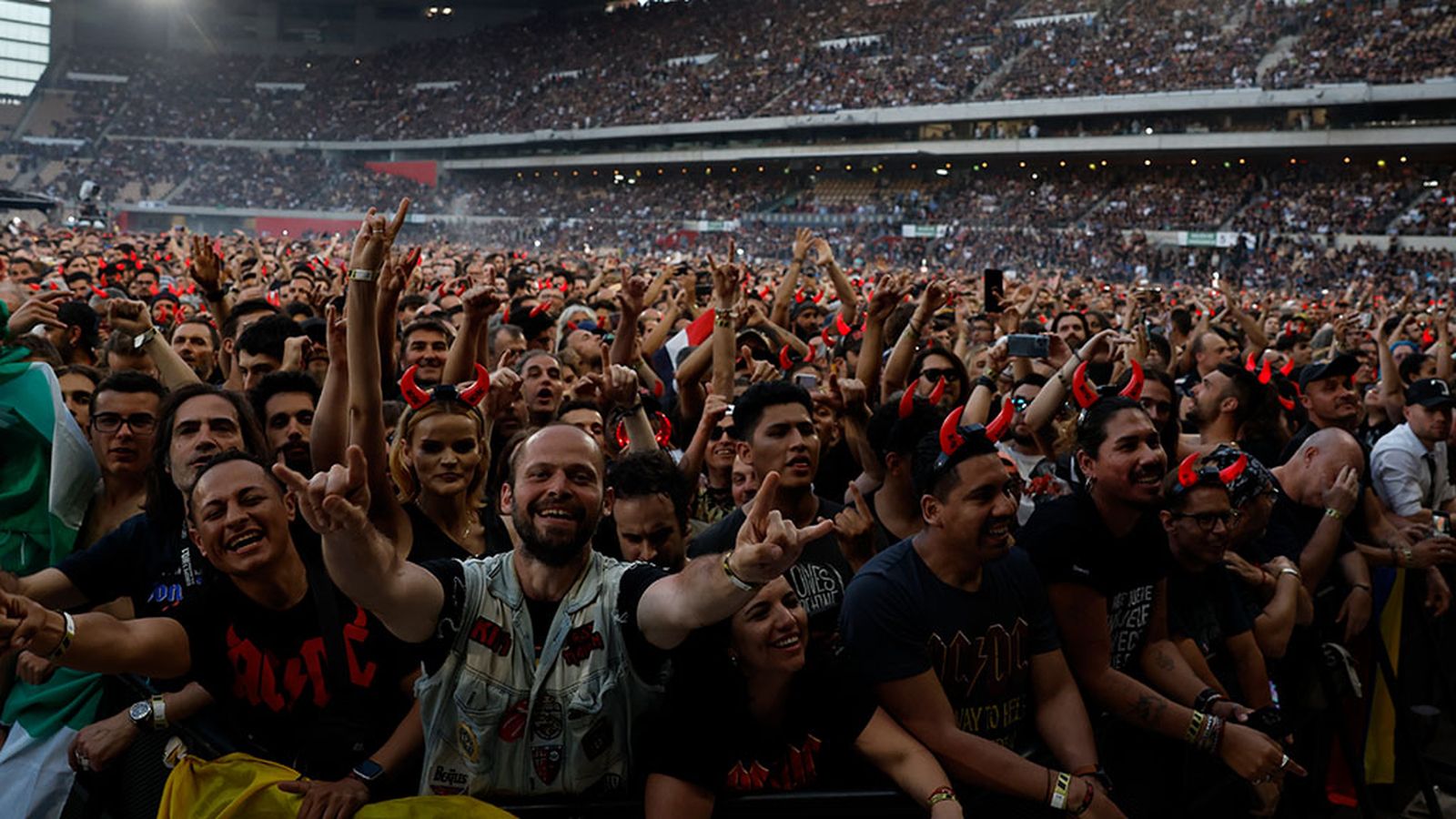 Público ACDC en Sevilla