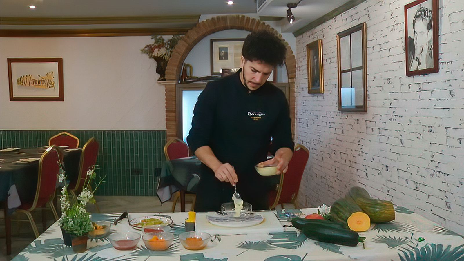 Bocado del chef, un plato hecho en Alfacar con productos de su huerta