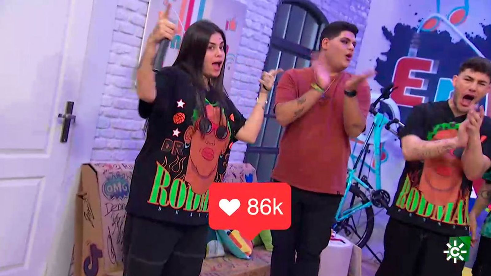 Ptazeta, representante del colectivo LGTBIQ+,  nos canta su tema 'Tiki tiki'