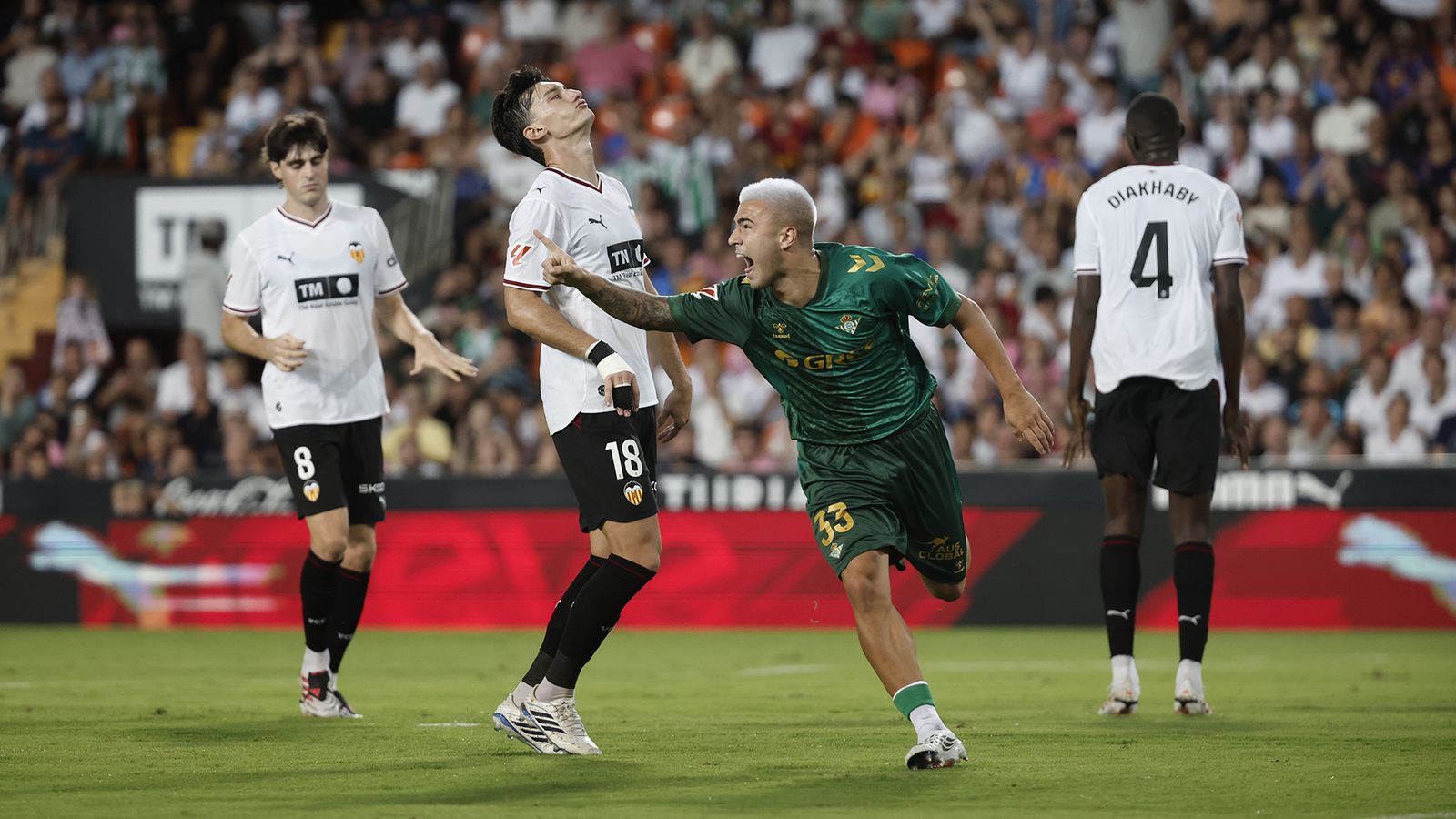 Pablo García celebra su golazo.
